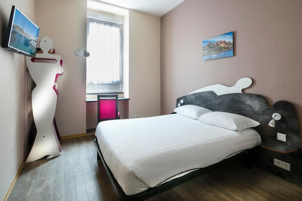Hotel L'Esterel - тур Hotel L'Esterel из Минска